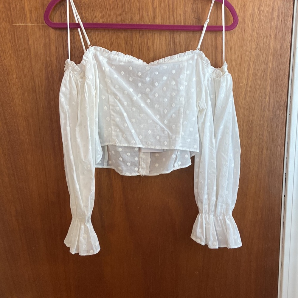 Zara Cropped Button Blouse with Floral Detail - Picture 2 of 6